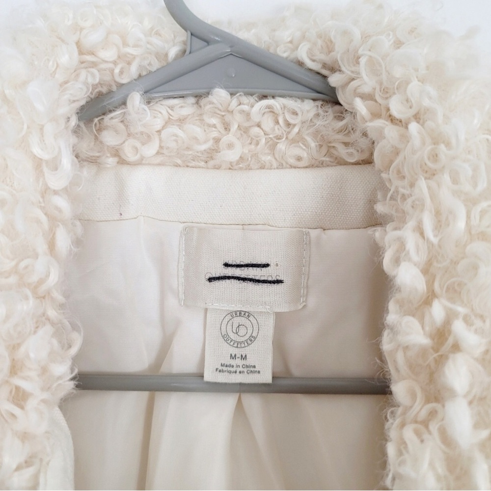 Urban Outfitters Sherpa Teddy Jacket - Picture 3 of 6